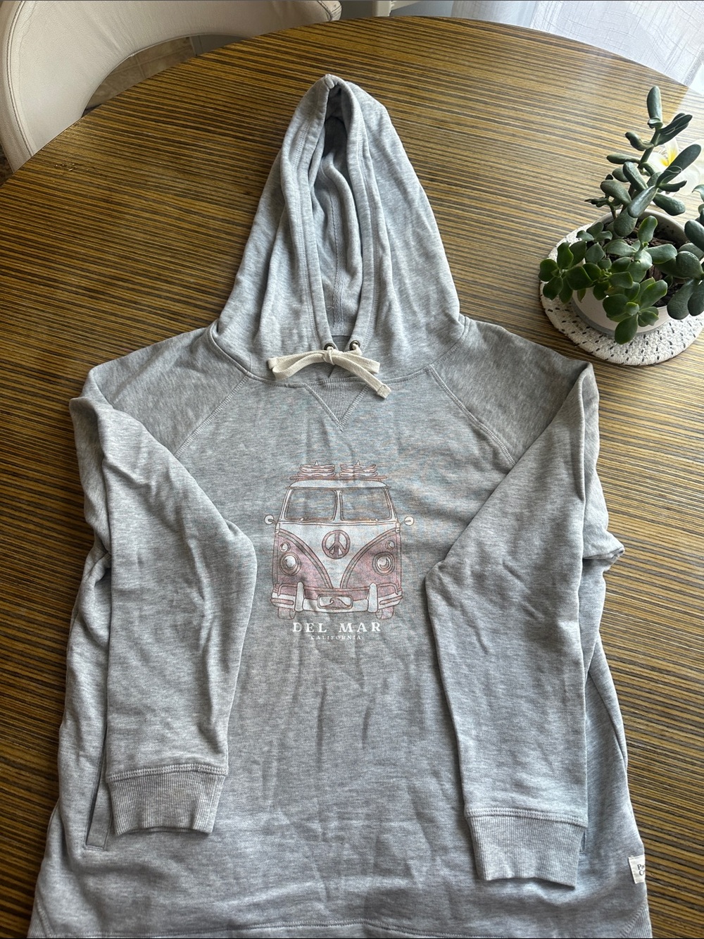 Del Mar Women's Gray Pullover Hoodie with Vintage Van Graphic